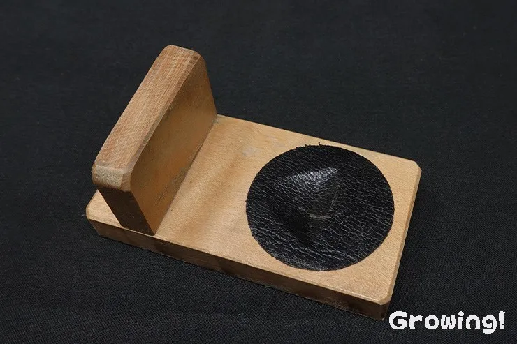 九鬼隆一 デフォルメ